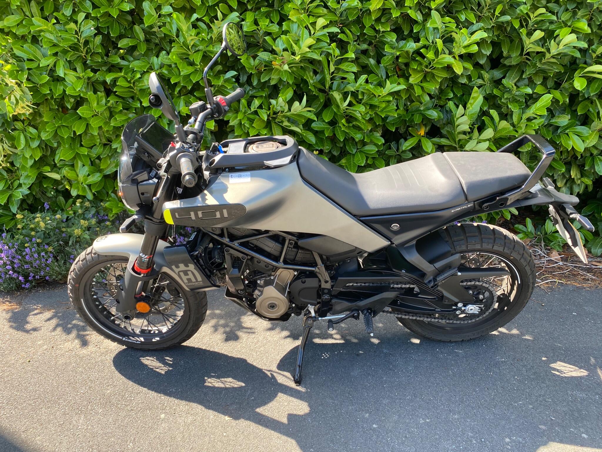 2024 24 Reg Husqvarna Svartpilen 401